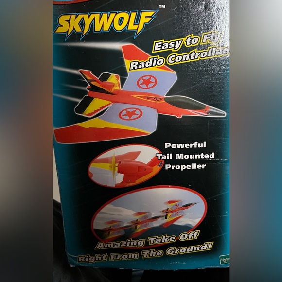 New Vintage 2003 Hasbro Power Air Surfer SkyWolf RC Toy Remote Control Airplane - Picture 10 of 10